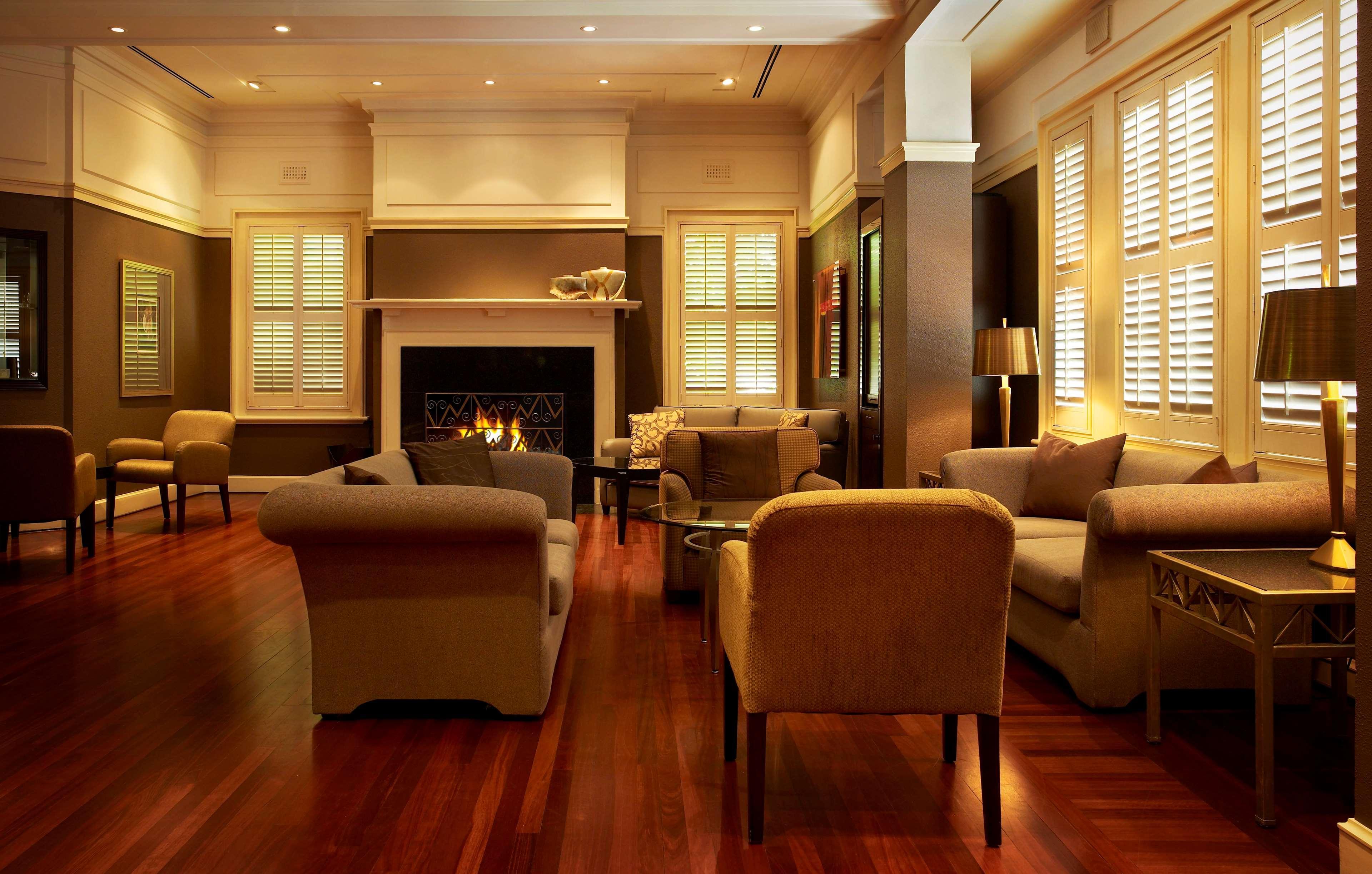 Hyatt Hotel Canberra - A Park Hyatt Hotel Esterno foto The interior of the club